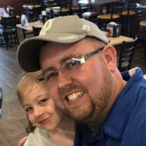 Meet your Posher, Chris